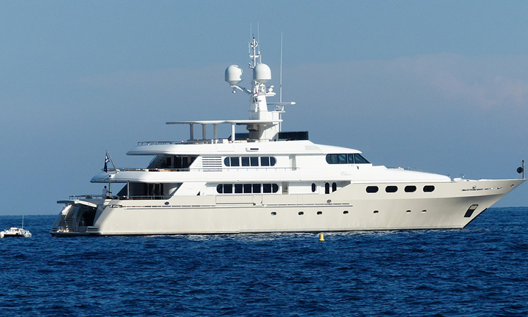 Luxury Yachts