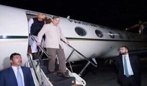 Pakistani PM Shehbaz returns home from London
