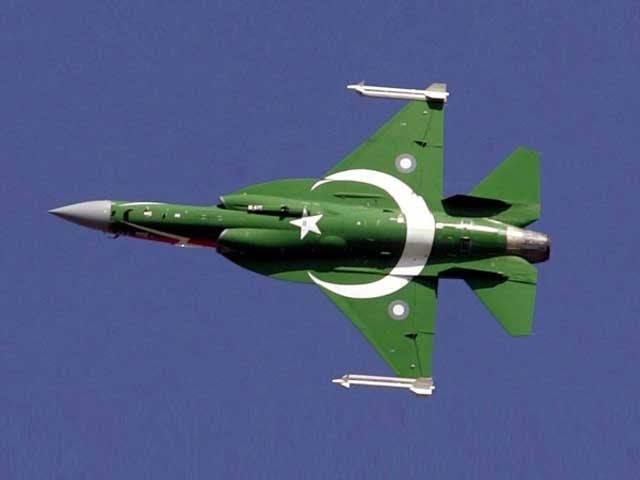 'Pride of Pakistan' JF-17 Thunder fighter jet focus of attention at IDEAS