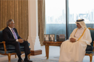 Pakistan's Finance Minister Dar, Qatari Counterpart Agree on Mutual Cooperation