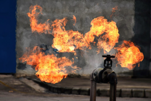 Gas