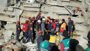 Lack of Hygienic Facilities Endangering Quake Survivors in Türkiye