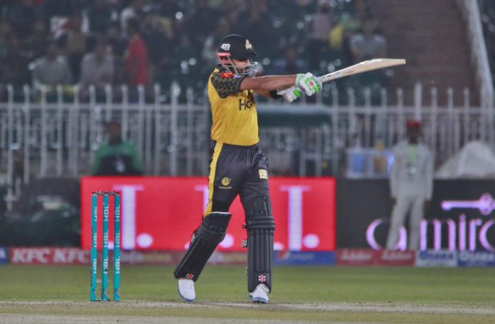 Babar Azam PZ Century QG PSL 8 696x456 1
