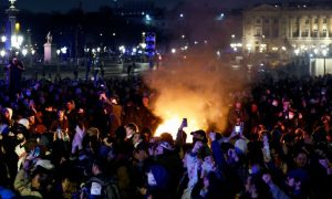 gas, French, Pressure, Pension, Reforms, government