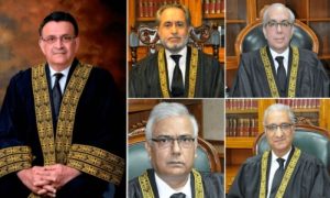 Pakistan Tehreek-e-Insaf, PTI, political, rupees, billion, Khyber Pakhtunkhwa, Salary, Cut Judges, fund, Umar Ata Bandial, temperature