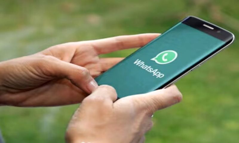 WhatsApp, working, chat, attachment, menu, Users