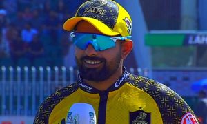Run, Peshawar, Zalmi, elect, bat, first, against, Lahore, Peshawar Zalmi