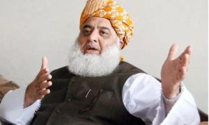 PDM, Maulana Fazlur Rehman, Government, PTI, PPP, PML-N, Supreme Court, Fawad Chaudhry, Asif Ali Zardari, Khan