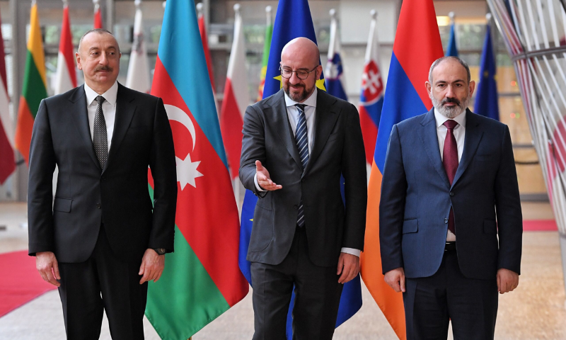 Armenia and Azerbaijan Make Progress in Talks, EU Hails Efforts Towards Peace