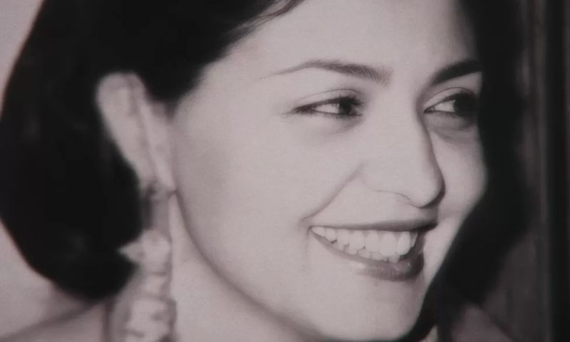 Shakereh Khaleeli, Dancing, Grave, Murder, India