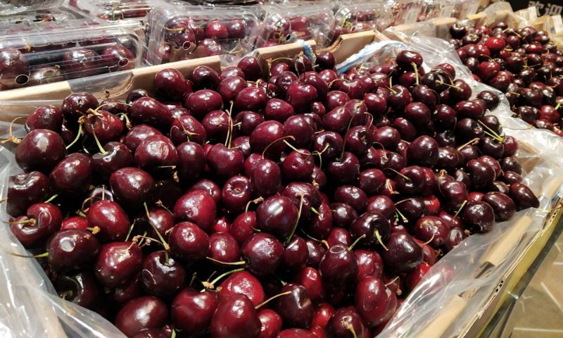 Pakistani, Chinese, market, trader, business, industry, laboratory, cherries