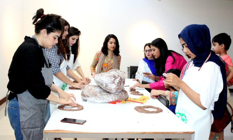 PNCA, Clay, Workshop, Life, Pakistan National Council of the Arts, Media, Workshop, National Art Gallery, Pakistan, Artists