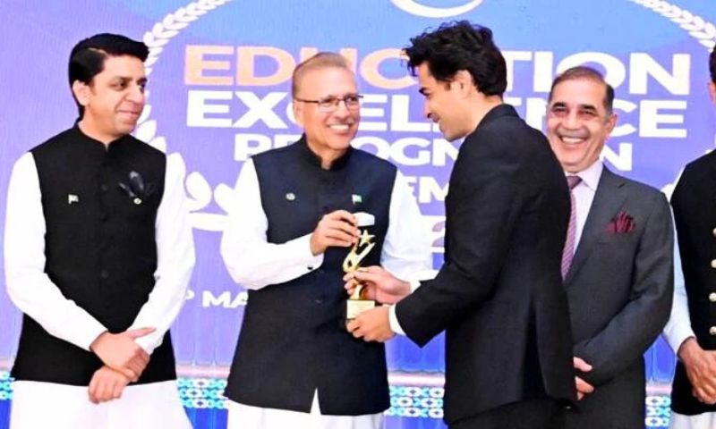 President Alvi, Award, Arif Alvi, Shahzad Roy, Award, Education, Reform