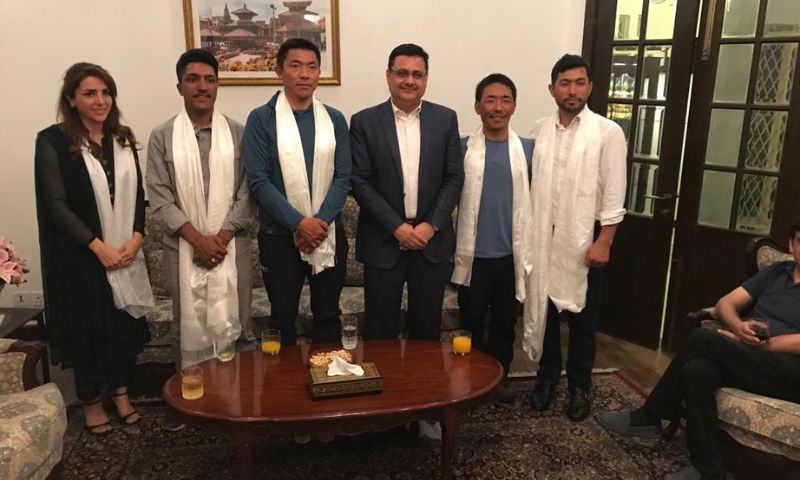 Nepal Envoy Honours Pakistani Climbers for Mount Everest Summit