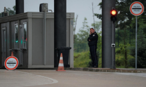 Serbia’s Court Orders Detention, Probe of Kosovo Policemen