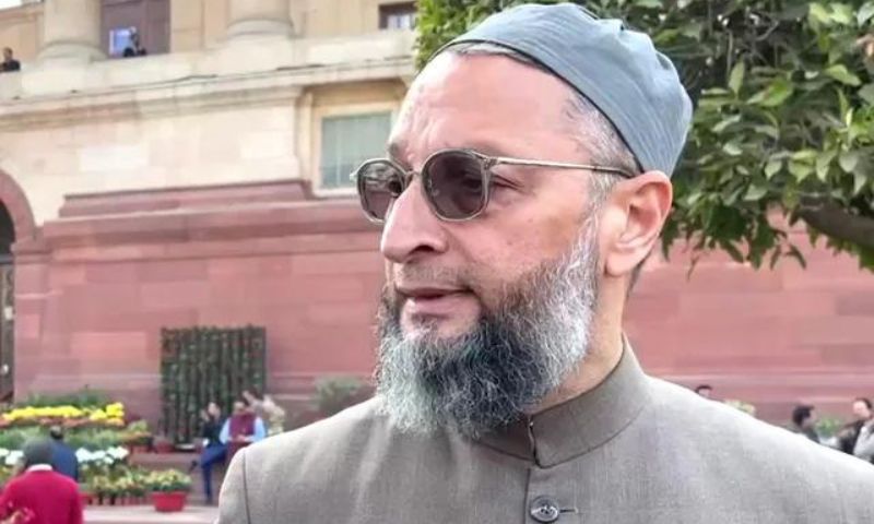 Asaduddin Owaisi, Narendra Modi, India