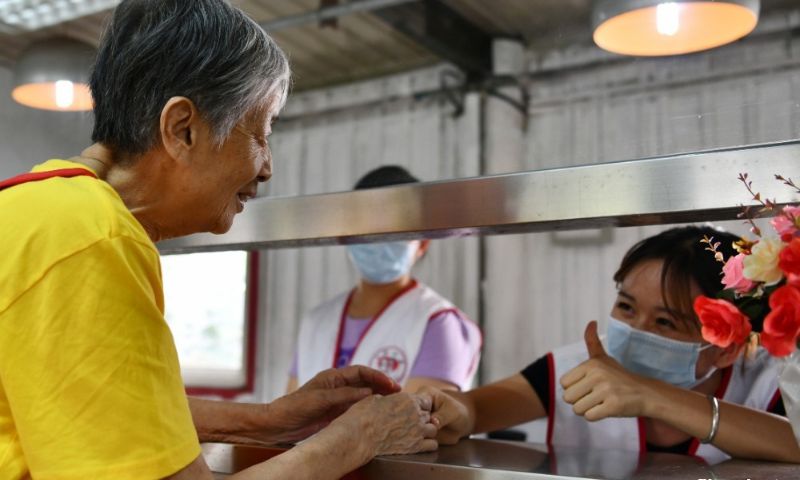 China, Campaign, health, disease, illness, Alzheimer, treatment, population, medical, care, brain