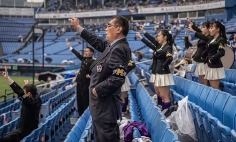 Macho Cheerleaders, Japan, Tradition, Culture