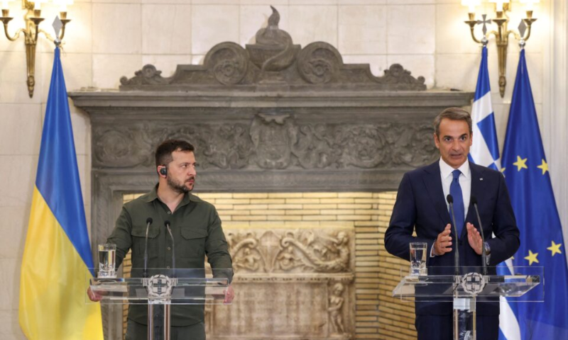 Greece to Train Ukrainian Pilots on F-16s: Zelensky