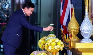 Thaksin, Hospital, Thailand, Jail, PM, Exile
