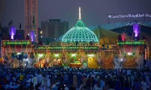 Urs of Hazrat Data Ganj Bakhsh, Hazrat Data Ganj Bakhsh, Punjab, Lahore, CCTV cameras, security, Governor, Balighur Rehman