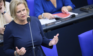 Germany will Boost Border Controls with Czech Republic, Poland: Interior Minister