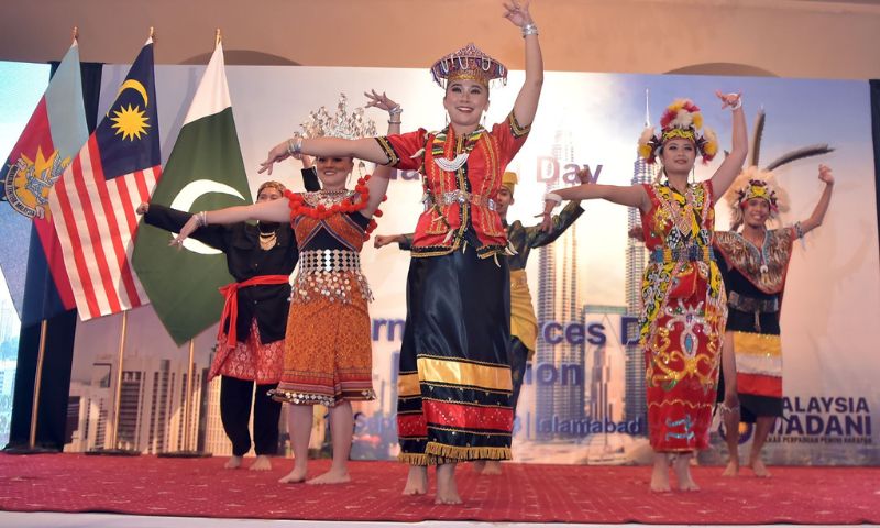 ambassodar03