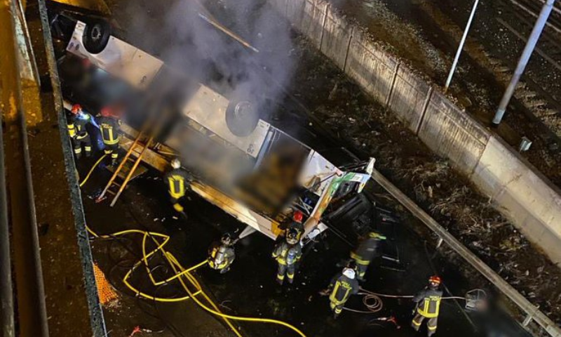 At Least 20 Dead in Road Accident near Italy’s Venice
