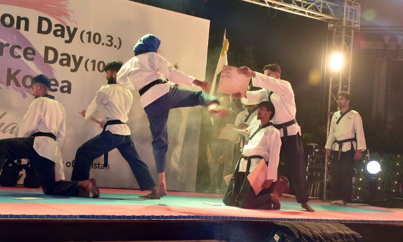 Republic of Korea, Pakistan, South Korea, Murtaza Solangi, Sindh, Korean Embassy