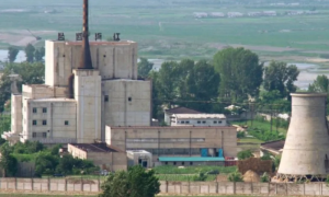North Korea Pauses Nuclear Reactor: Report