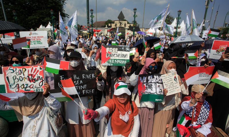 Palestinians, Gaza, Israeli, Gaza Strip, Rallies, Baghdad, Iraq, Tahrir Square, Yemen, Sanaa, US, Flags, Sri Lanka, Colombo, Malaysia, Indonesia, Barcelona, Spain, The Hague, Switzerland, Mexico