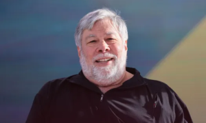 Apple Co-founder Hospitalized After Stroke: Report