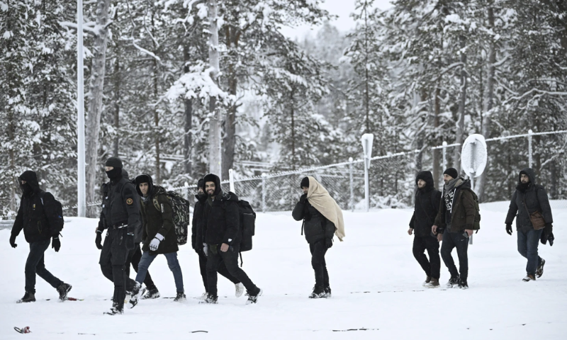 Finland to Close Last Border Crossing with Russia Amid Migrant Influx