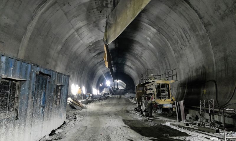 Tunnel