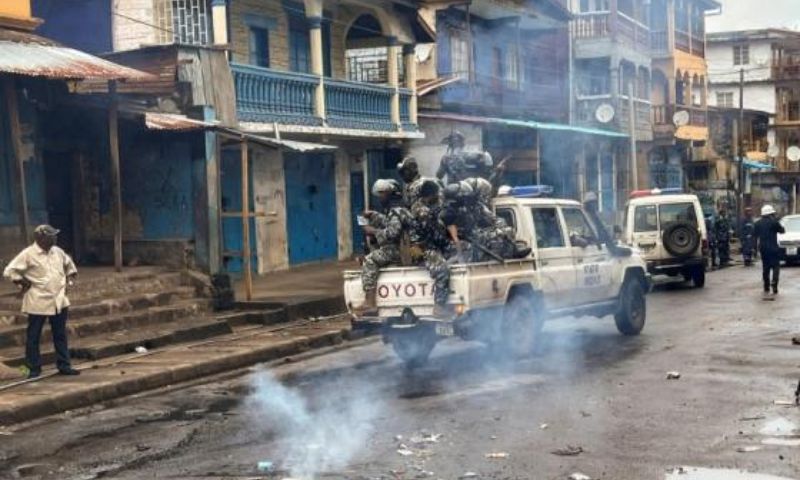 Curfew, security, city, capital, Freetown, government, West Africa, Burkina Faso, Niger, Mali, Guinea, Sierra Leone
