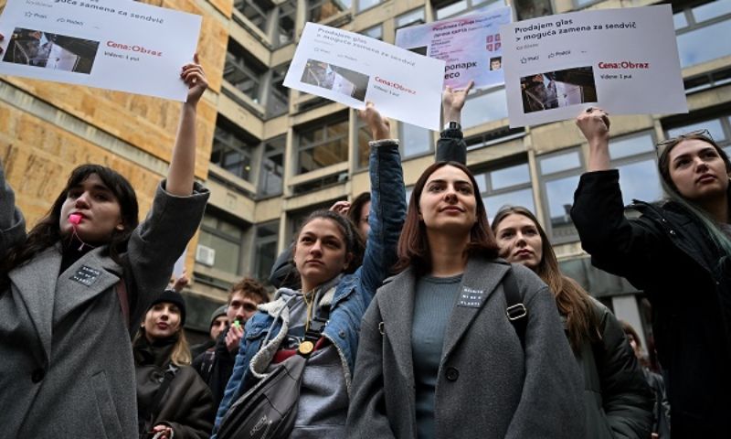 Students, Protest, Belgrade, Serbian, electoral fraud,