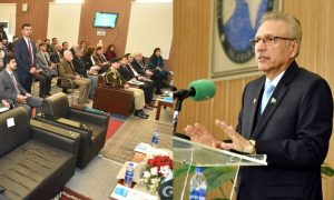 Dr Arif Alvi