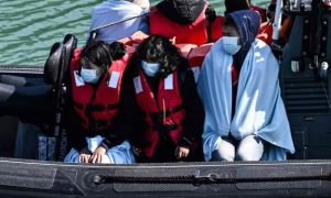UK, British Channel, Europe, Prime Minister, Supreme Court, Asylum