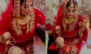 Bride, Child, Stage, India