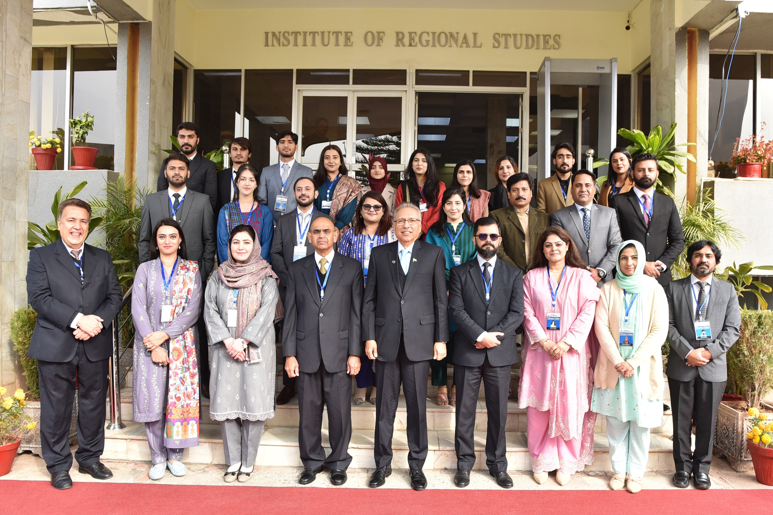 Dr Arif Alvi