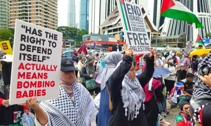 Malaysians, Boycott, Western, Brands, Israel, Support, US, Embassy, Kuala Lumpur, Gaza, McDonald, Burger King, Puma, Palestinians, Airbnb, Economic