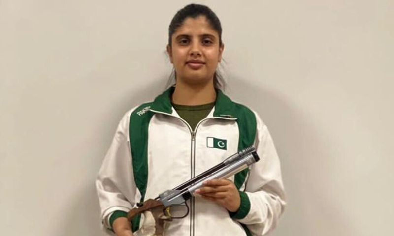 Pakistani, shooter, Kishmala Talat, qualifies, Paris Olympics 2024, Esha Singh, Olympics