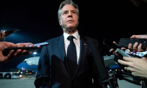 Blinken Embarks on Mideast Diplomatic Tour Amid Escalating Israel-Hamas Conflict