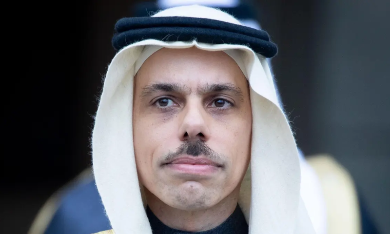 Saudi FM Receives Call from Sierra Leone Counterpart