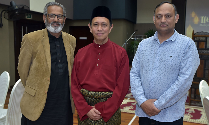 Iftar Party Held for Malaysian Diaspora Friends of Malaysia 3