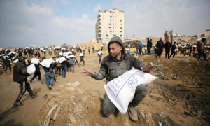 Biden Urges Israel to Allow Immediate Aid to Palestinians in Gaza