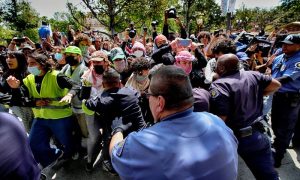 War on Gaza: 900 Students Arrested at Antiwar Protests in US