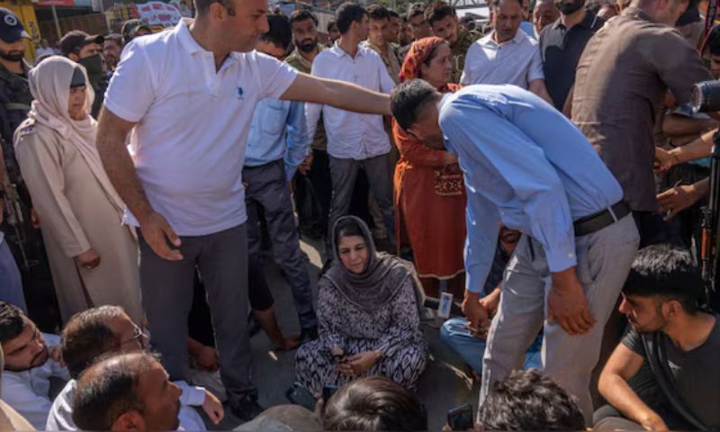 Peoples Democratic Party, PDP, Mehbooba Mufti, Islamabad, polling agents, Indian parliamentary elections,