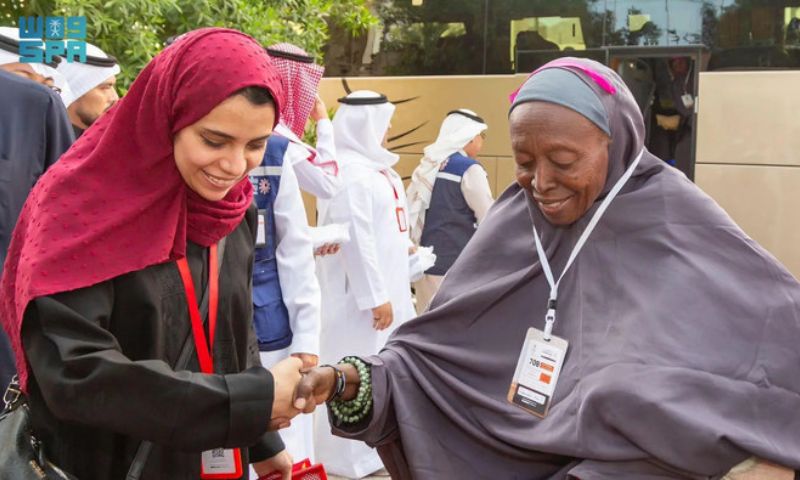 First Group of Sudanese Pilgrims Arrives in Makkah Report 1