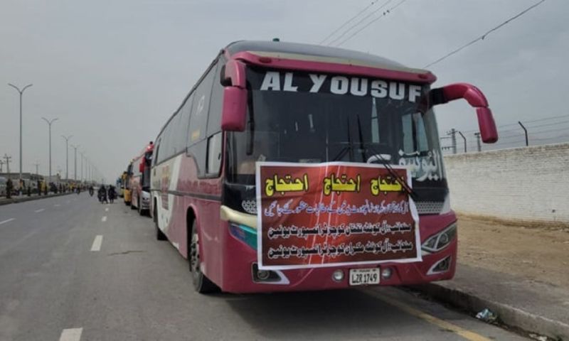 Pakistan, Transport Association, Motorway Police, Sheikh Amir Randeem, Strike,